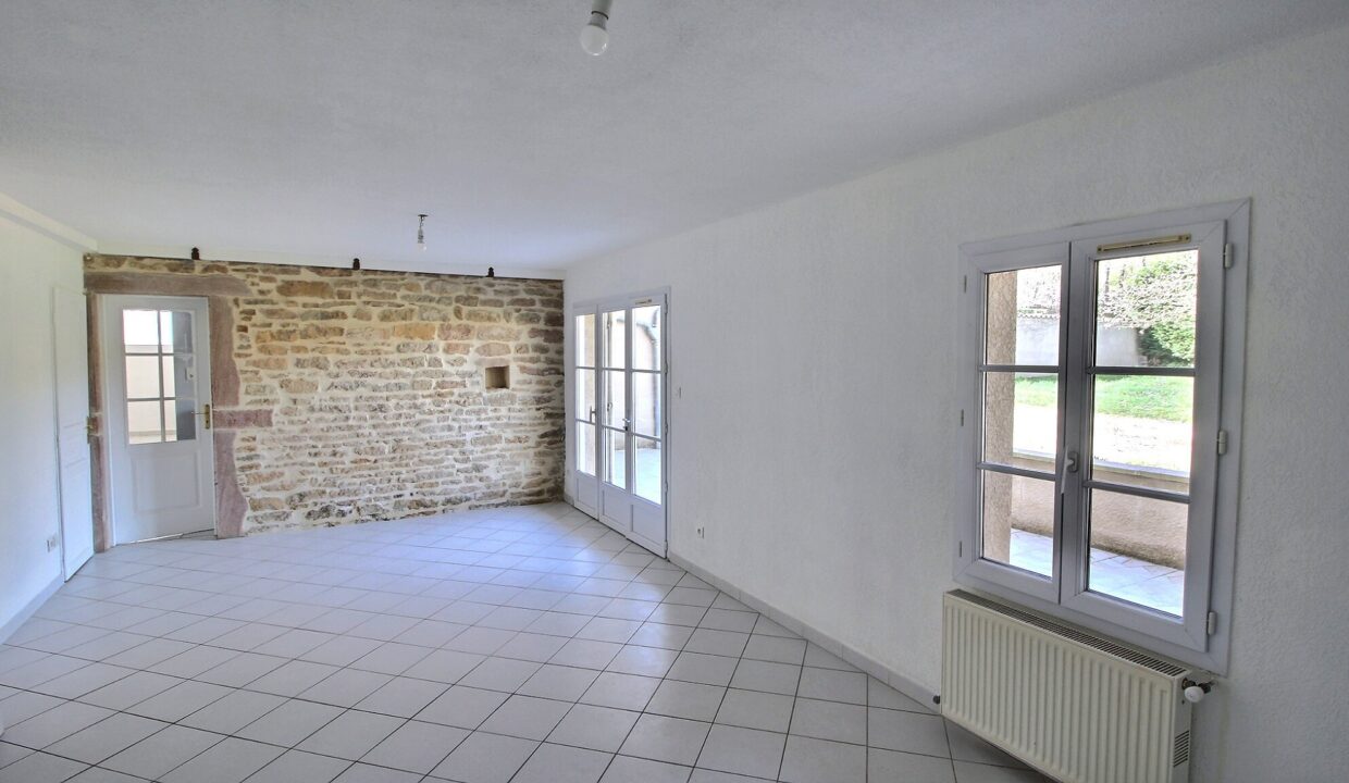 {"discarded_img":0,"scene":2}