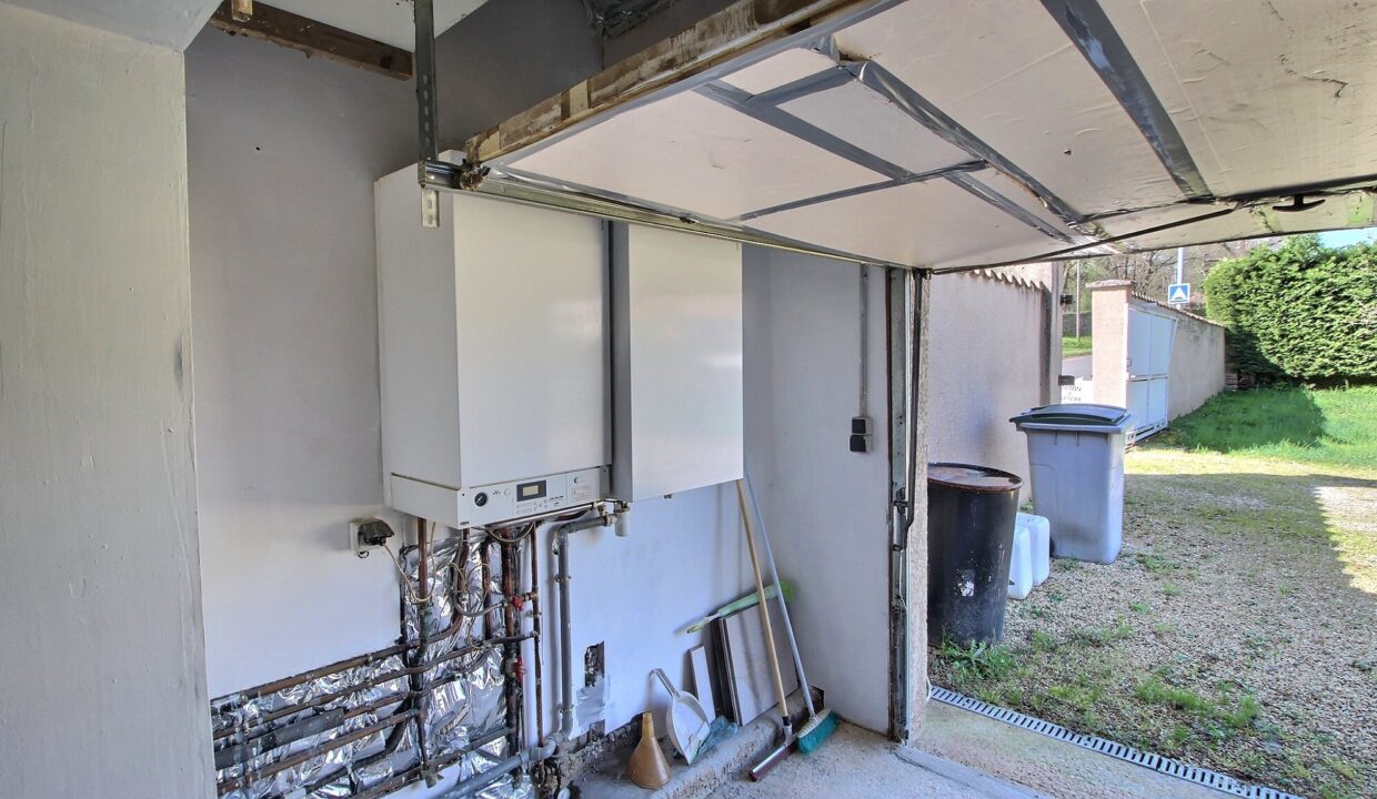 {"discarded_img":0,"scene":2}